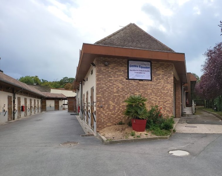 ACBM -Association des Cavaliers du Beau Mont - photo 2