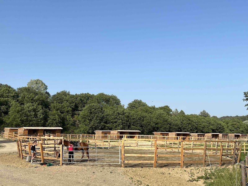 Les écuries de la gardette - photo 2