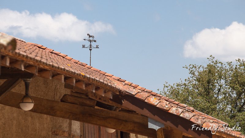 Les Ecuries du Champ Joly