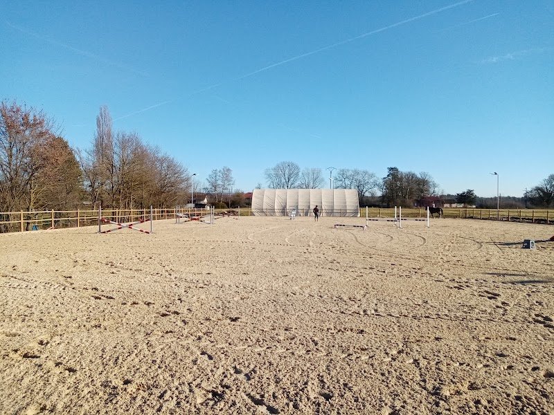 ECURIE DES PLATIERES - photo 2