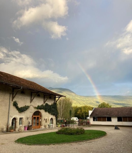 Les Ecuries de Vulbens - photo 1