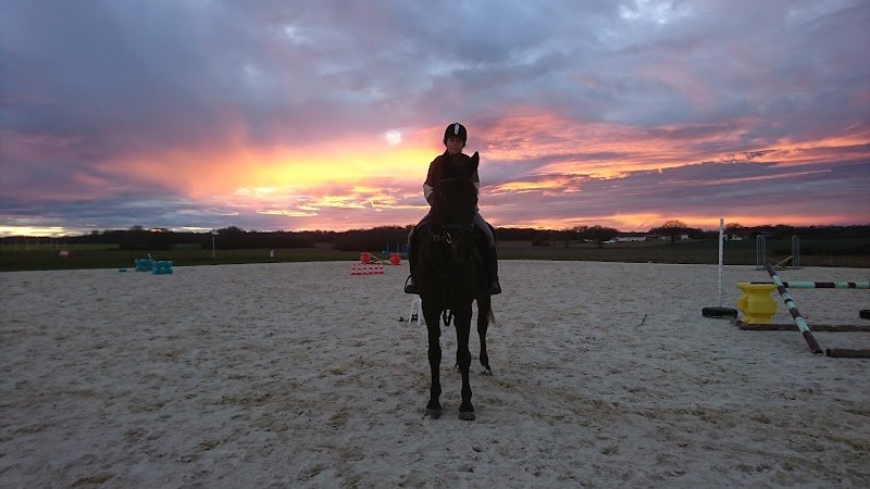 Ecuries La Cavalisa - photo 1