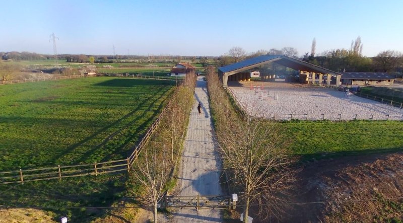 Les écuries de Corcy - photo 1