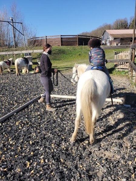 Écurie de Rignieux-le-Franc