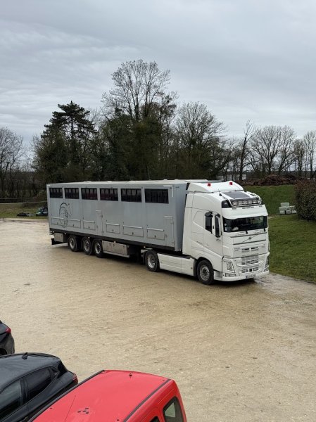 Écurie Julien Gonin La Roche - photo 2