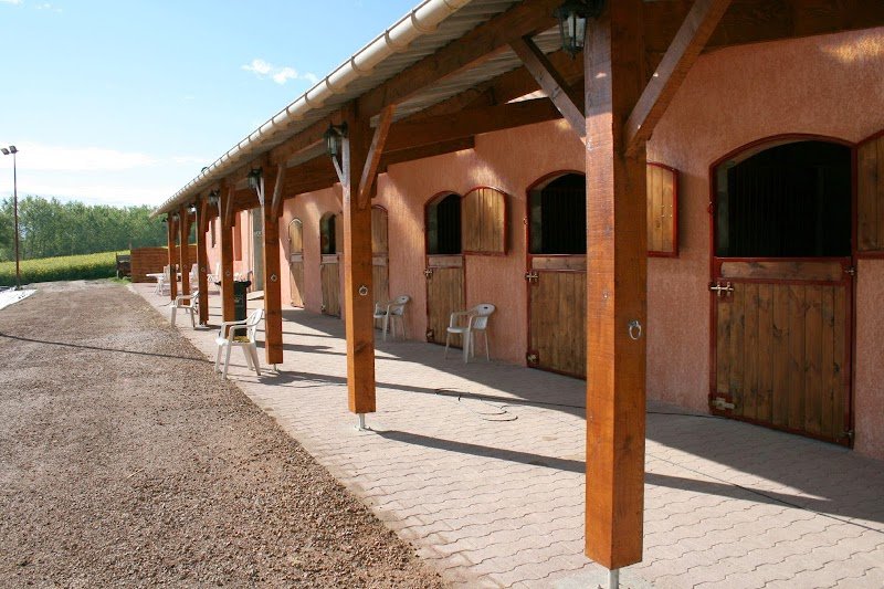 Ecuries de la Carronnière - photo 1