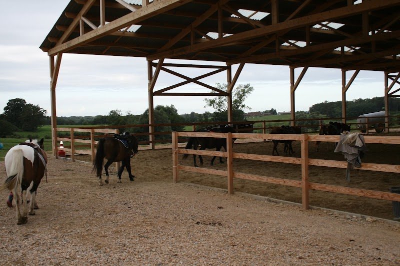 Ecurie du Louvarel - photo 1