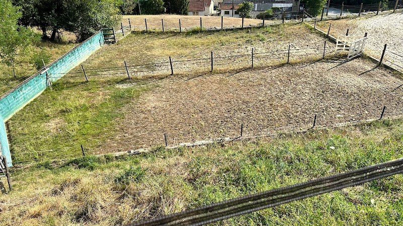 M&L Dress Stable - photo 2