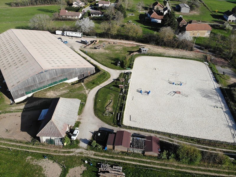 Ecuries des Collines - photo 1