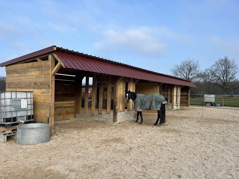 Ecurie Des Acacias - photo 1