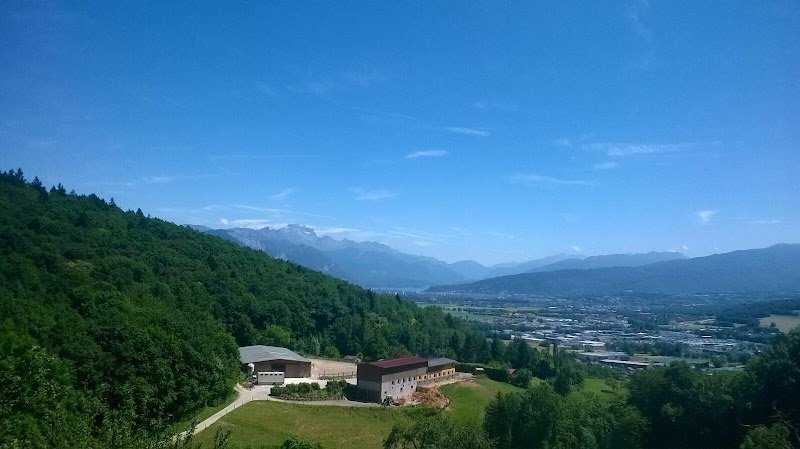 Les Écuries du Cha'let - photo 1