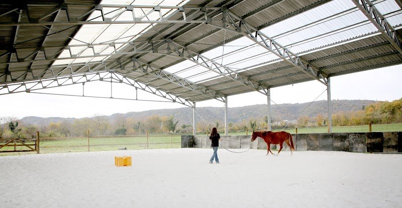 Ecurie de la Roche Volvic - photo 2