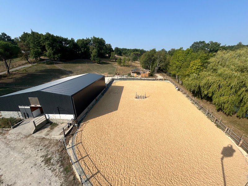 Écurie de la Sanade - photo 1