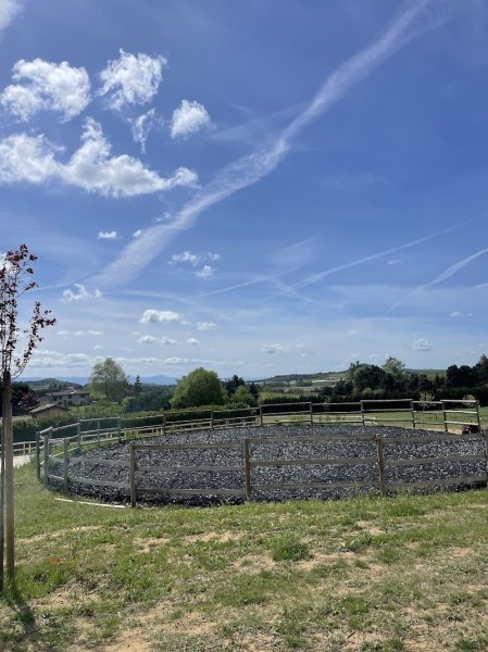 Ecurie de la vallée - photo 1