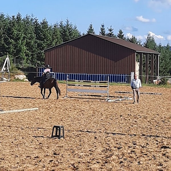 ECURIE LE VAL DE BRUME - photo 1