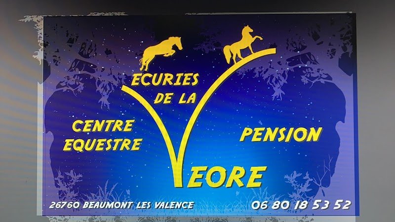 ECURIES DE LA VEORE - photo 1