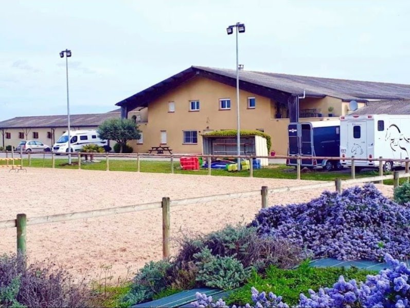 Les Ecuries de Garidech - photo 1