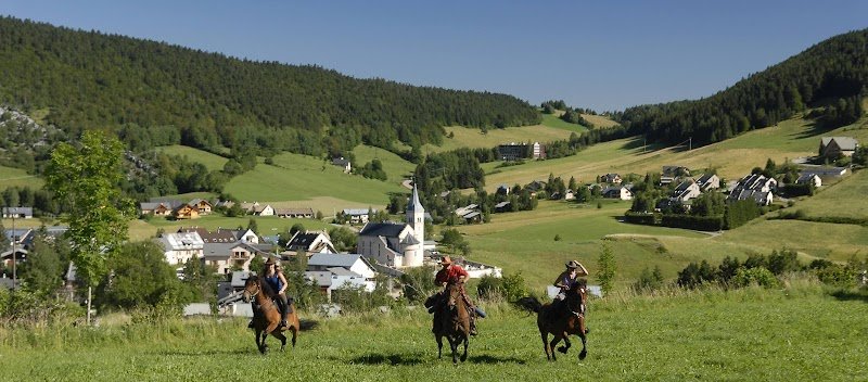 Les Ecuries de Corrençon-en-Vercors - photo 1