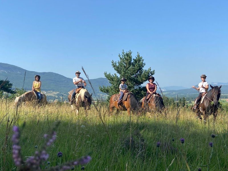 Chevauchée del Bronco : Balades et randonnées à cheval Saint Agnan en Vercors Drôme - photo 2