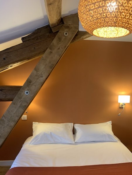 MAISON D'HÔTES Gîte & Spa et table d'hôtes : L'Écurie de Luzerand