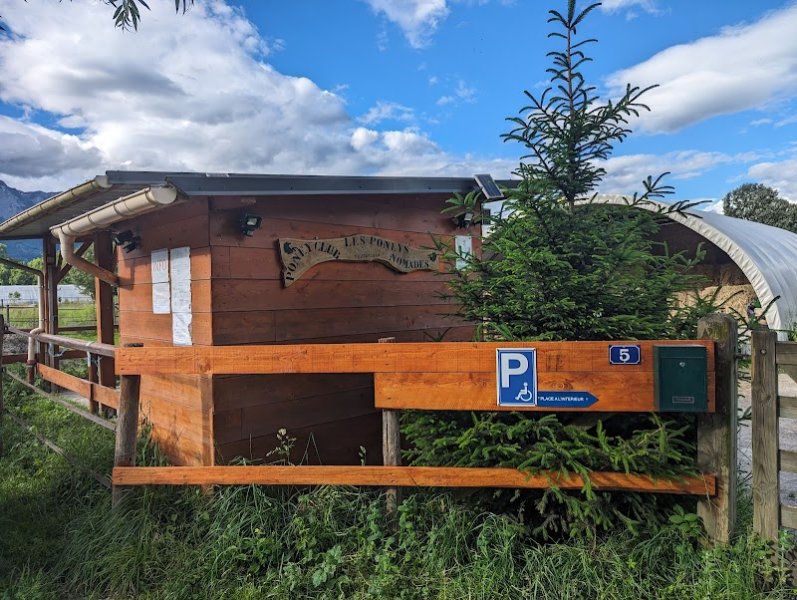 Poney Club, Les poneys nomades - photo 3