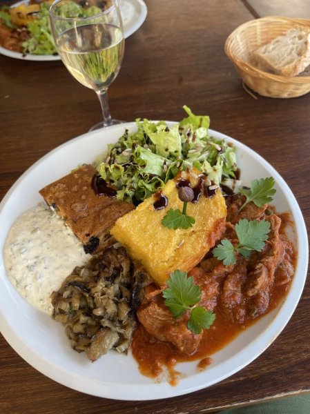 Bistro Le Cheval Blanc - photo 3