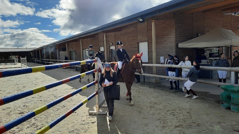 Centre Équestre d'Yssingeaux - photo 3
