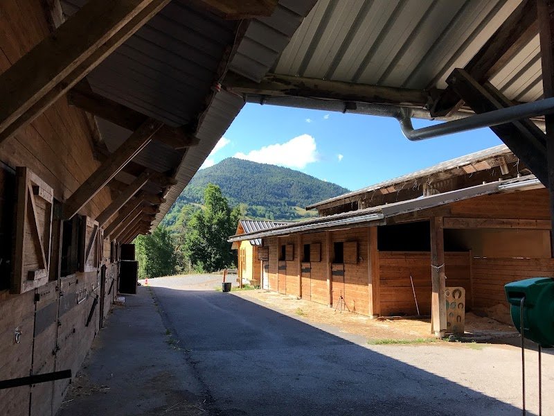 Ecuries du Vernet - photo 1