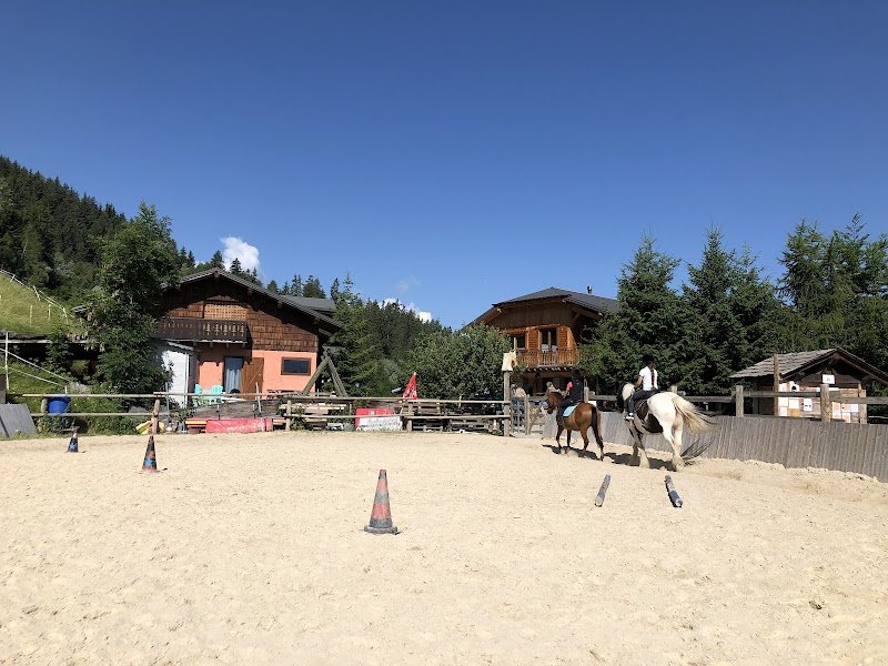 Centre équestre de Courchevel - photo 2
