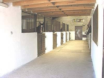 Les Ecuries du Puits des Mèzes - photo 2