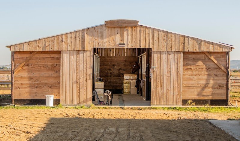 LES ECURIES DU REDON - photo 3