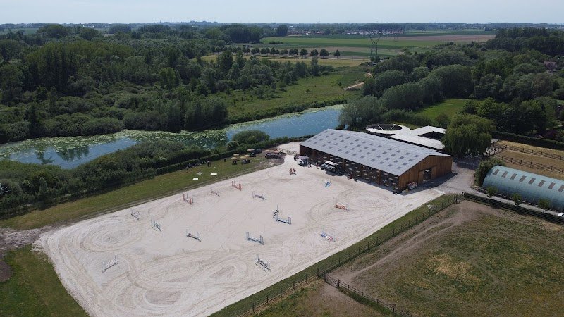 Ecuries du Pré du Saule - photo 1