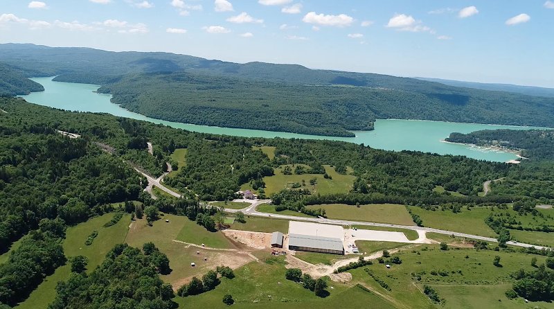 Centre Équestre Jura Sud - Lac de Vouglans