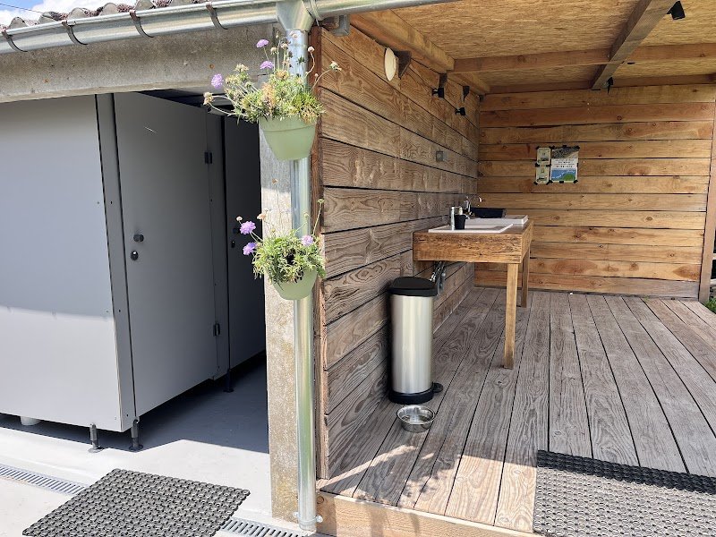 Le sud du Morvan: Camping Luzy | Pensionstal | Biologische diervoeding