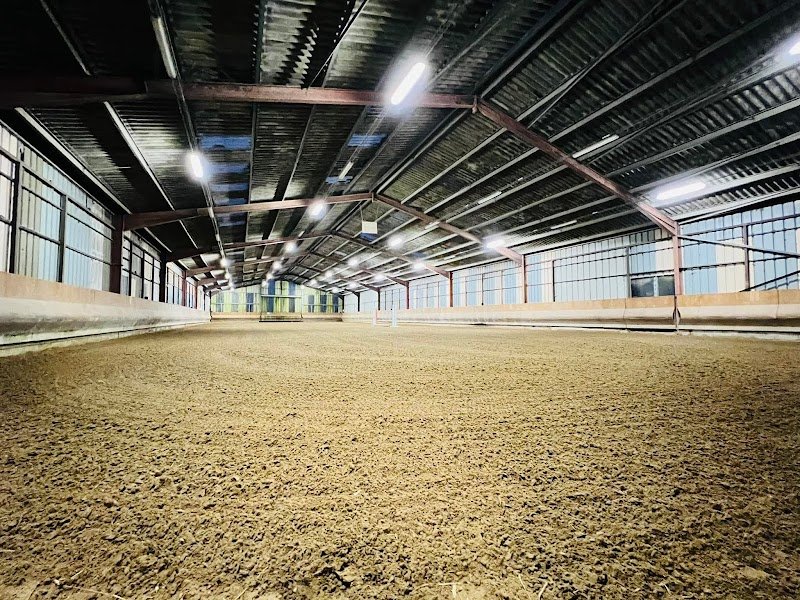 Écuries de Courcelles - photo 1