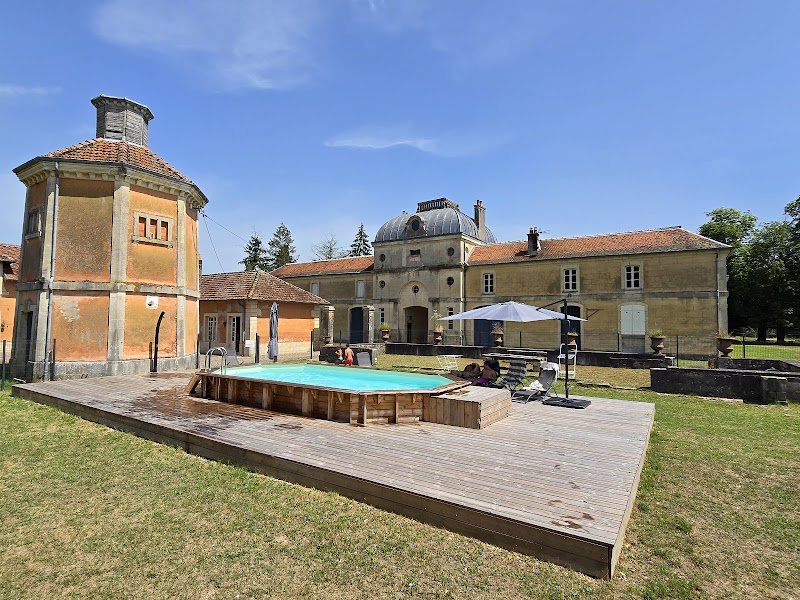 Anciennes écuries du château - photo 3