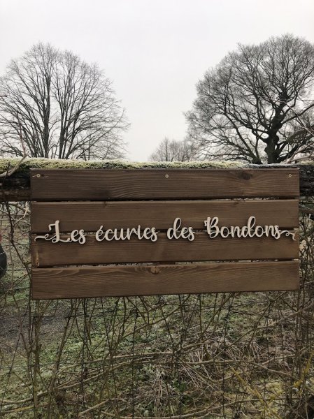 Les écuries des Bondons- Les animaux de Joh- Ferme d'animations- Médiation par l'animal