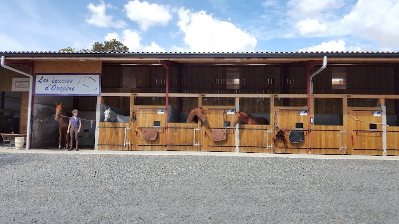 Les écuries d'Orepère - photo 1