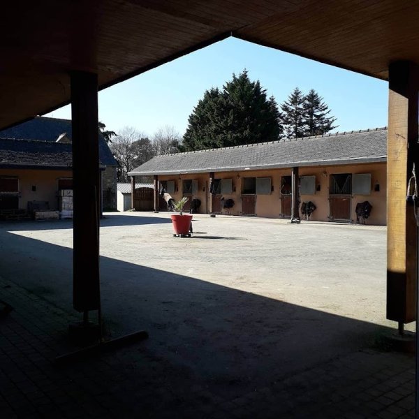 Ecurie Le Biniguer - photo 1