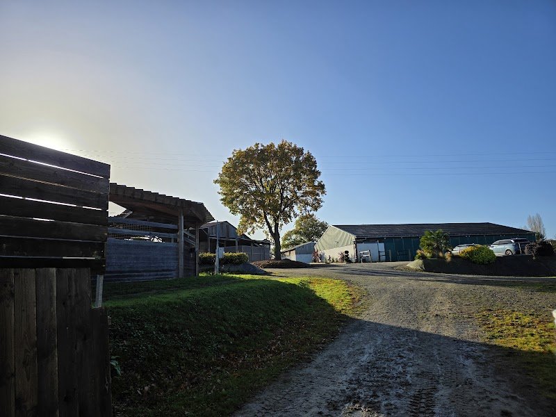 Écurie de Bélêtre - photo 1