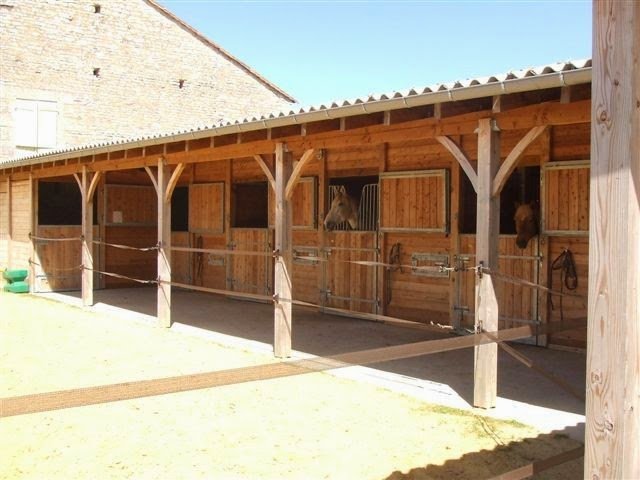 Ecurie de l'aiguille - photo 1