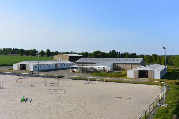 Ecurie Rennes domaine Equestre de la Flume