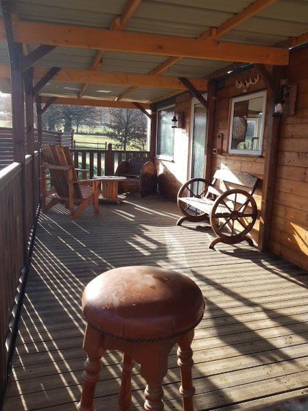 Valley View Stables - photo 2