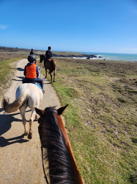 Centre Equestre l'Eperon - photo 1