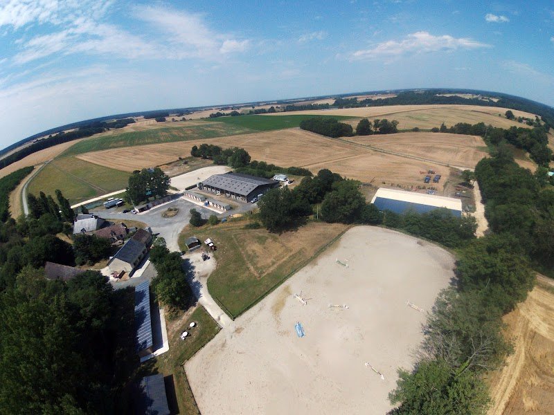 Les écuries de Grethy -- Grégory et Aurélie Berna - photo 2