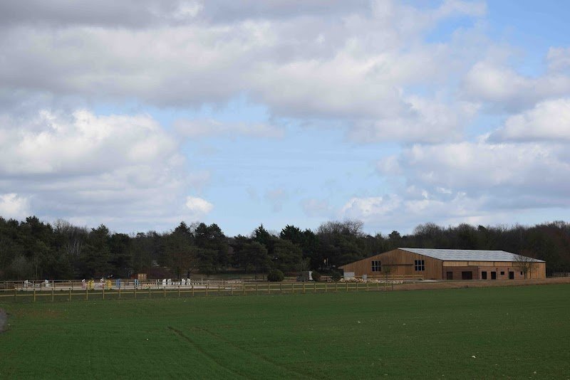 HARAS DE FONTAINEBLEAU - ECURIES SINGER - photo 1