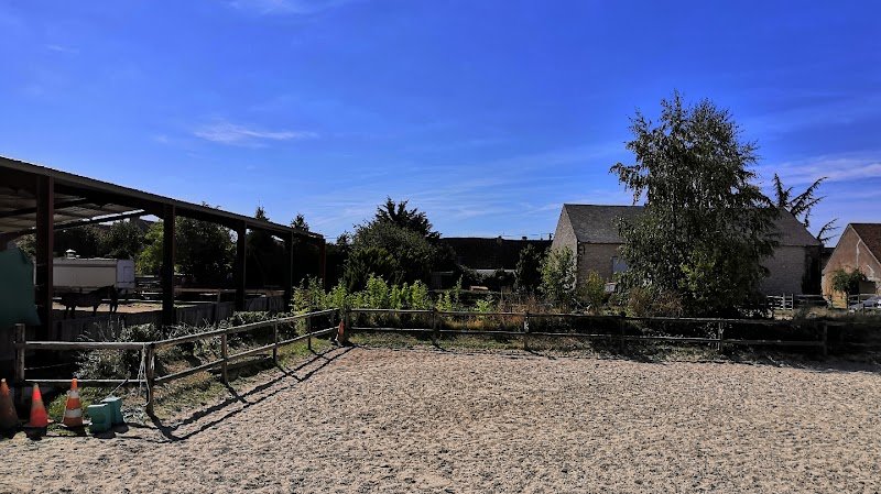 Ecuries des Reignevilles - photo 1