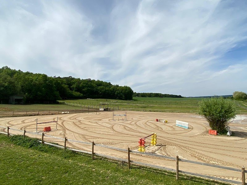 Les écuries de la Maison Rouge
