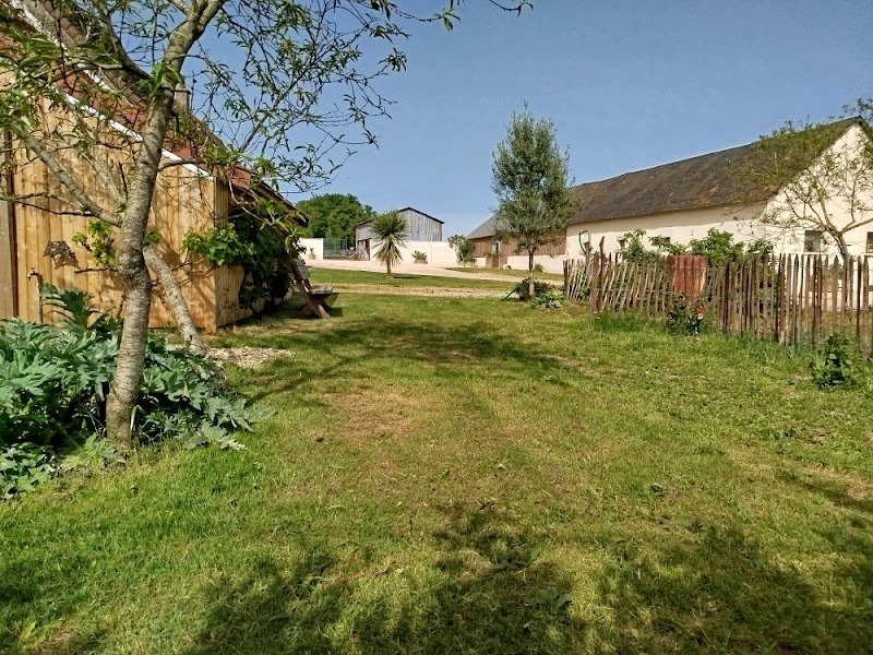 Le Clos de la fosse aux loups - Les écuries du Clos et la ferme du Clos