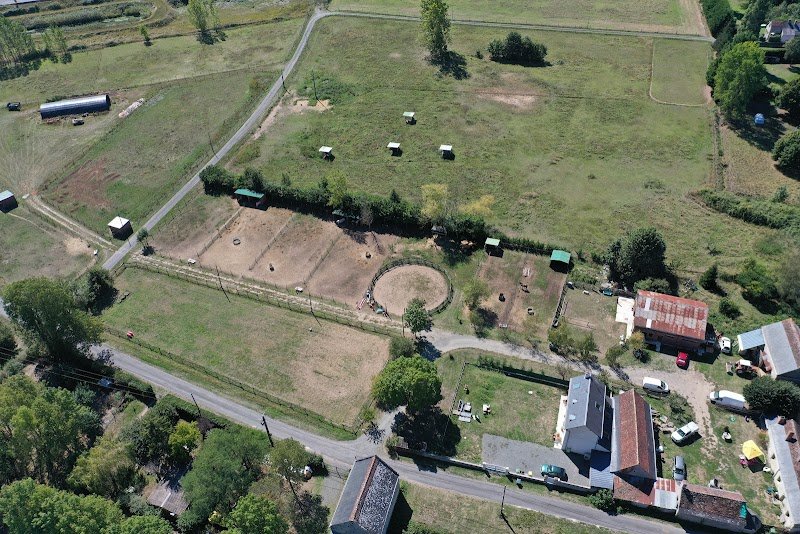 Ecurie amoedo - photo 1